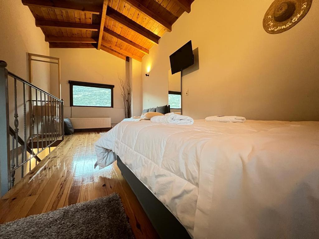 Μούσες Aparthotel Kalavryta Buitenkant foto