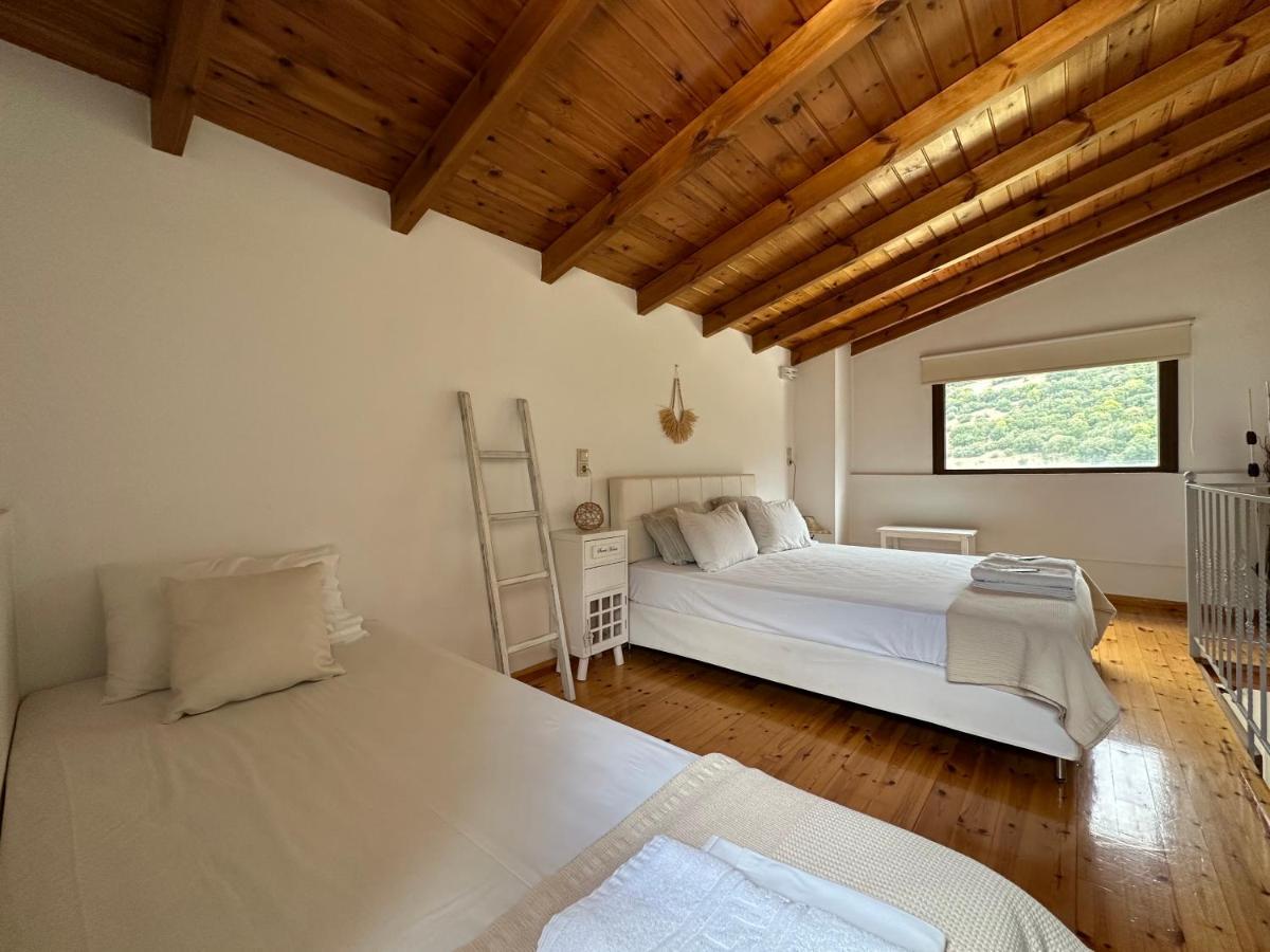Μούσες Aparthotel Kalavryta Buitenkant foto