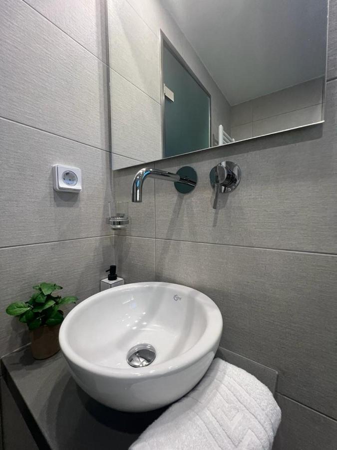 Μούσες Aparthotel Kalavryta Buitenkant foto