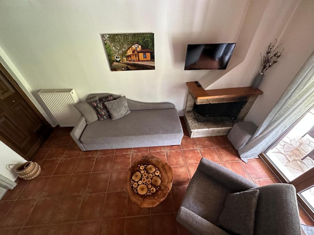 Μούσες Aparthotel Kalavryta Buitenkant foto