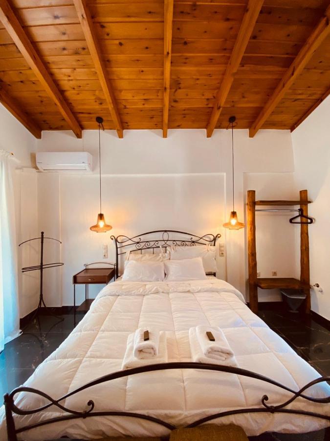 Μούσες Aparthotel Kalavryta Buitenkant foto